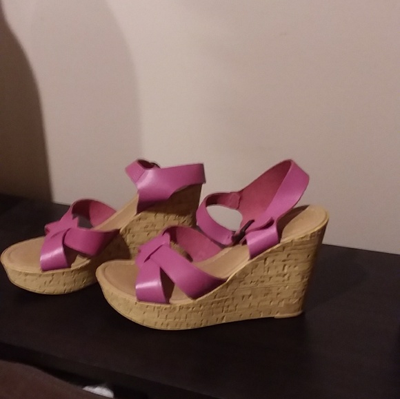 Lorenzo Chelini pink cork wedge sandals - Picture 1 of 8